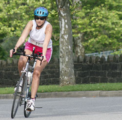 Davis Health Systems Sprint Tri photo by Julie Black